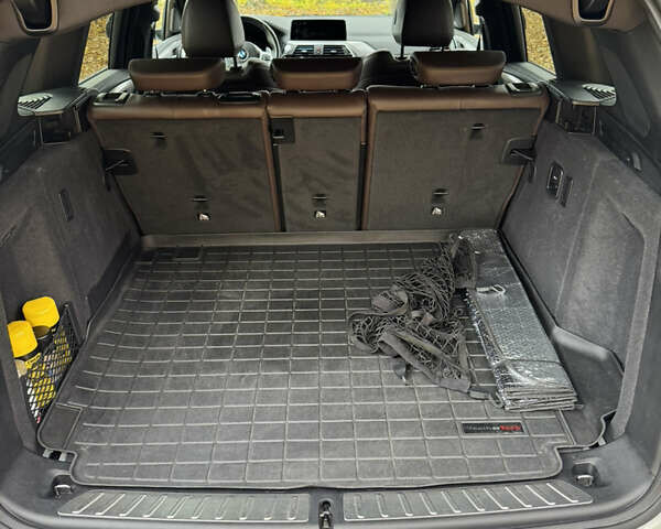 Білий БМВ Х3, об'ємом двигуна 3 л та пробігом 64 тис. км за 39999 $, фото 67 на Automoto.ua