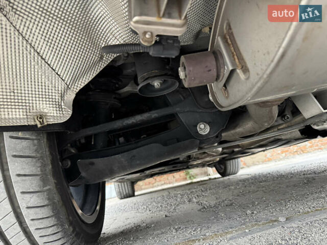 Білий БМВ Х3, об'ємом двигуна 3 л та пробігом 64 тис. км за 39999 $, фото 46 на Automoto.ua