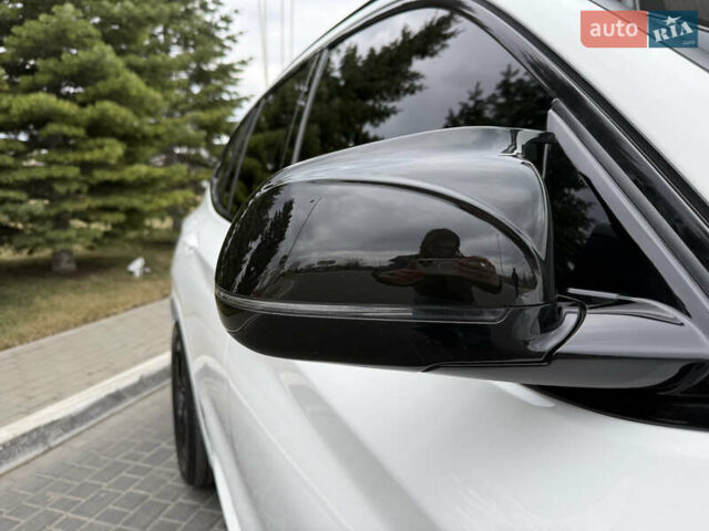 Белый БМВ Х3, объемом двигателя 2 л и пробегом 64 тыс. км за 34000 $, фото 5 на Automoto.ua