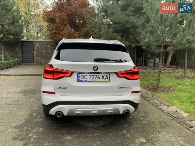 Белый БМВ Х3, объемом двигателя 2 л и пробегом 38 тыс. км за 41500 $, фото 4 на Automoto.ua