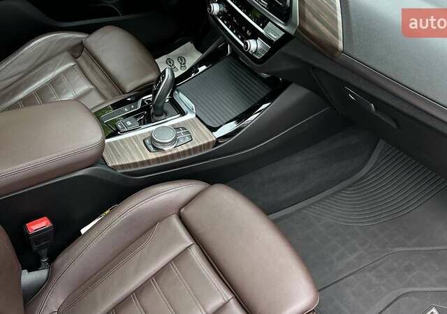 Белый БМВ Х3, объемом двигателя 2 л и пробегом 97 тыс. км за 32499 $, фото 42 на Automoto.ua