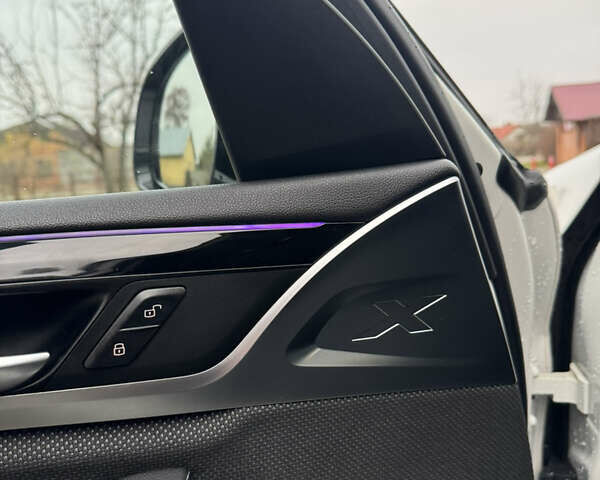 Белый БМВ Х3, объемом двигателя 3 л и пробегом 147 тыс. км за 34500 $, фото 10 на Automoto.ua