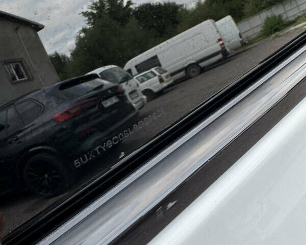 Білий БМВ Х3, об'ємом двигуна 3 л та пробігом 64 тис. км за 39999 $, фото 29 на Automoto.ua