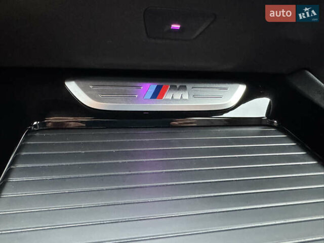 Білий БМВ Х3, об'ємом двигуна 3 л та пробігом 64 тис. км за 39999 $, фото 31 на Automoto.ua
