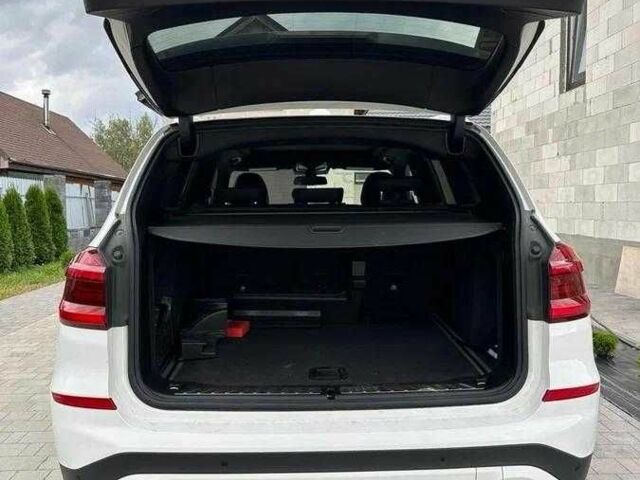 Белый БМВ Х3, объемом двигателя 2 л и пробегом 85 тыс. км за 23500 $, фото 7 на Automoto.ua