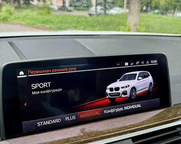Белый БМВ Х3, объемом двигателя 2 л и пробегом 89 тыс. км за 33900 $, фото 29 на Automoto.ua