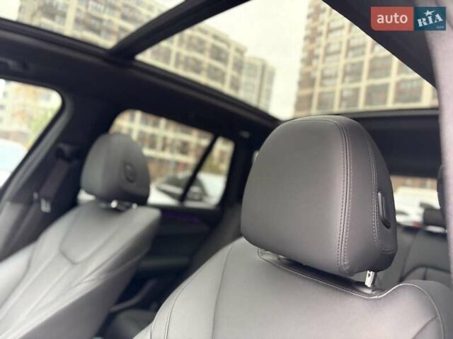Белый БМВ Х3, объемом двигателя 2 л и пробегом 51 тыс. км за 39333 $, фото 8 на Automoto.ua