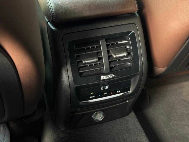 Білий БМВ Х3, об'ємом двигуна 0 л та пробігом 110 тис. км за 21000 $, фото 15 на Automoto.ua