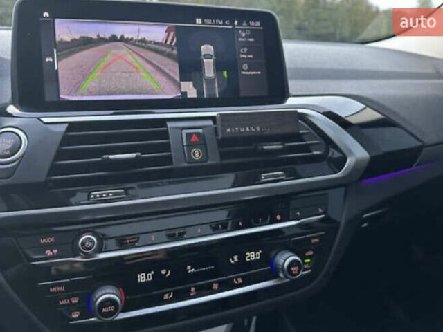 Белый БМВ Х3, объемом двигателя 3 л и пробегом 147 тыс. км за 34500 $, фото 18 на Automoto.ua