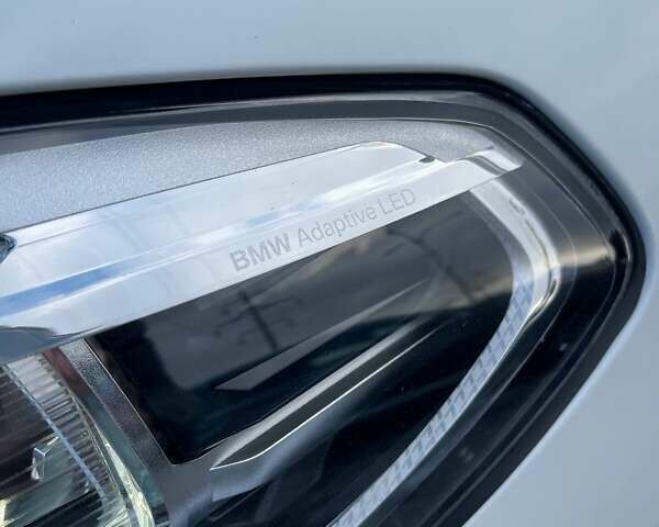 Білий БМВ Х3, об'ємом двигуна 2 л та пробігом 76 тис. км за 37500 $, фото 4 на Automoto.ua