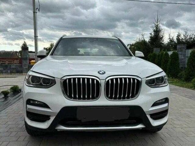 Белый БМВ Х3, объемом двигателя 2 л и пробегом 85 тыс. км за 23500 $, фото 1 на Automoto.ua