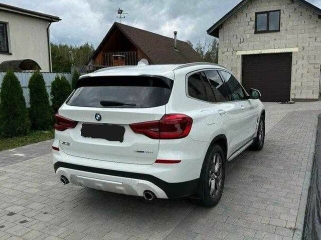 Белый БМВ Х3, объемом двигателя 2 л и пробегом 85 тыс. км за 23500 $, фото 3 на Automoto.ua