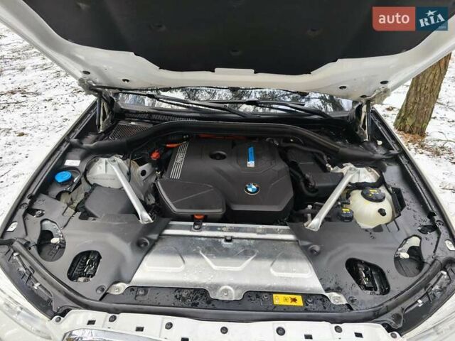 Белый БМВ Х3, объемом двигателя 2 л и пробегом 73 тыс. км за 39400 $, фото 41 на Automoto.ua