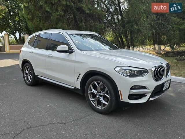 Белый БМВ Х3, объемом двигателя 2 л и пробегом 84 тыс. км за 27500 $, фото 7 на Automoto.ua