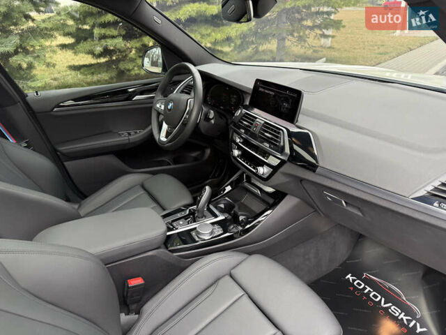 Белый БМВ Х3, объемом двигателя 2 л и пробегом 64 тыс. км за 34000 $, фото 15 на Automoto.ua