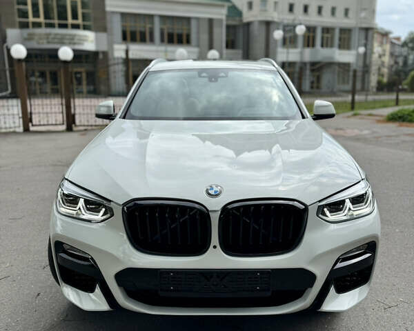 Белый БМВ Х3, объемом двигателя 2 л и пробегом 89 тыс. км за 33900 $, фото 1 на Automoto.ua