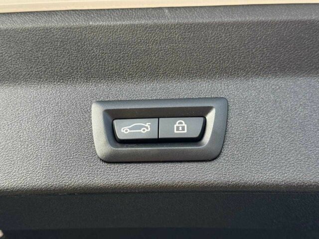 Білий БМВ Х3, об'ємом двигуна 0 л та пробігом 110 тис. км за 21000 $, фото 8 на Automoto.ua