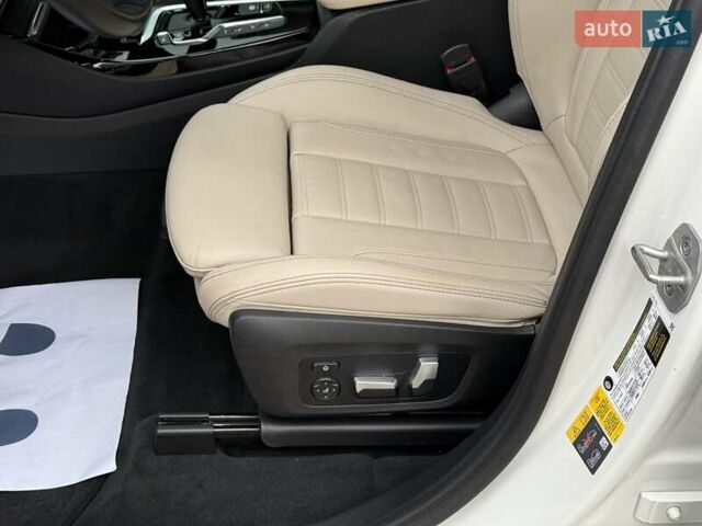 Білий БМВ Х3, об'ємом двигуна 2 л та пробігом 73 тис. км за 41900 $, фото 35 на Automoto.ua
