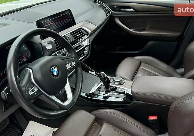 Белый БМВ Х3, объемом двигателя 2 л и пробегом 97 тыс. км за 32499 $, фото 27 на Automoto.ua