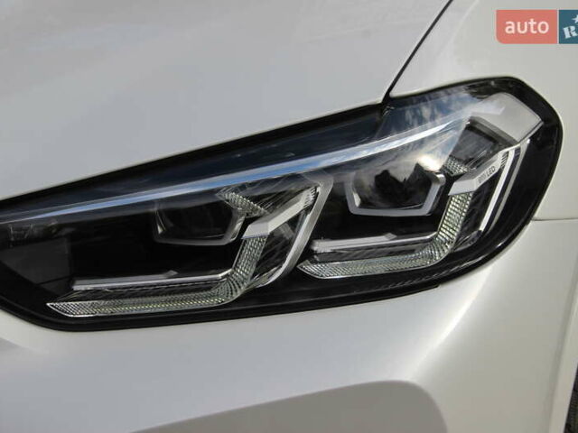 Белый БМВ Х3, объемом двигателя 2 л и пробегом 18 тыс. км за 54000 $, фото 14 на Automoto.ua