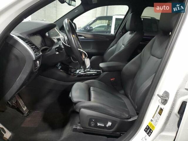 Белый БМВ Х3, объемом двигателя 2 л и пробегом 67 тыс. км за 16900 $, фото 6 на Automoto.ua