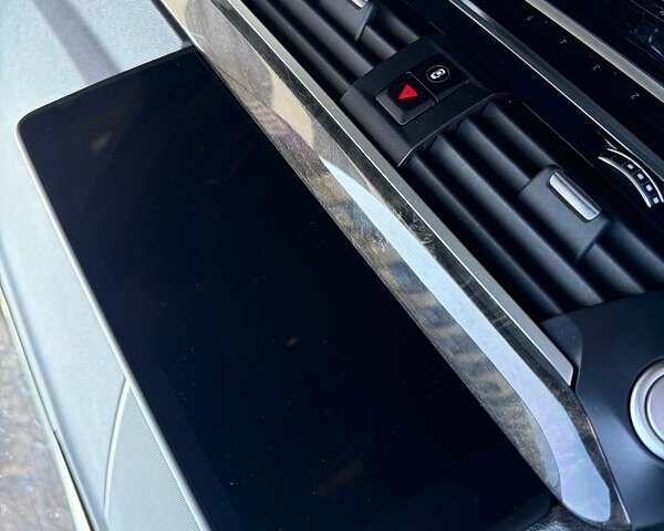 Белый БМВ Х3, объемом двигателя 2 л и пробегом 55 тыс. км за 35300 $, фото 10 на Automoto.ua