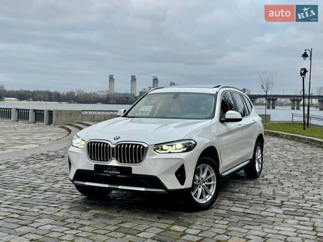 Белый БМВ Х3, объемом двигателя 2 л и пробегом 13 тыс. км за 45555 $, фото 144 на Automoto.ua