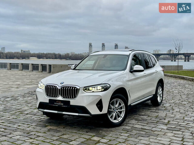 Белый БМВ Х3, объемом двигателя 2 л и пробегом 13 тыс. км за 45555 $, фото 8 на Automoto.ua