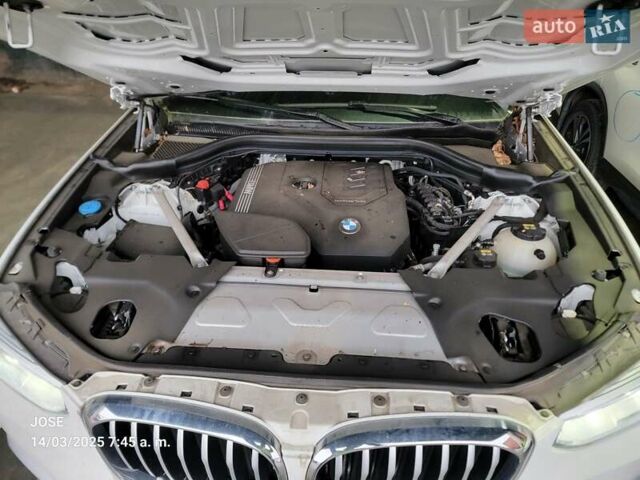 Белый БМВ Х3, объемом двигателя 2 л и пробегом 106 тыс. км за 30700 $, фото 12 на Automoto.ua