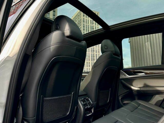 Белый БМВ Х3, объемом двигателя 2 л и пробегом 126 тыс. км за 39900 $, фото 12 на Automoto.ua