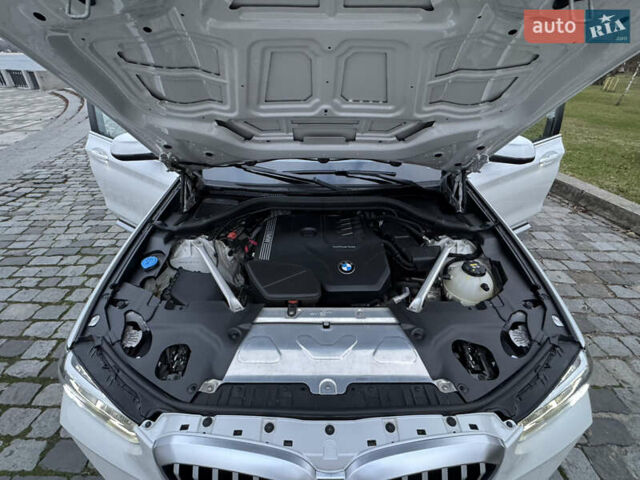 Белый БМВ Х3, объемом двигателя 2 л и пробегом 13 тыс. км за 45555 $, фото 32 на Automoto.ua