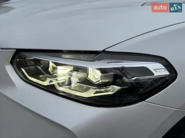 Белый БМВ Х3, объемом двигателя 2 л и пробегом 13 тыс. км за 45555 $, фото 60 на Automoto.ua