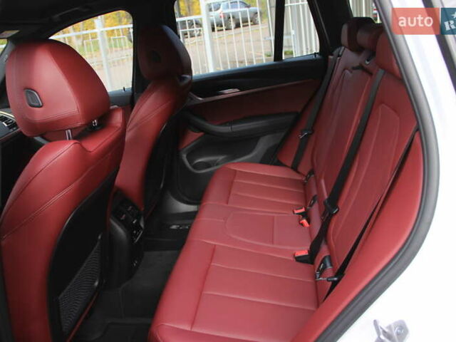 Белый БМВ Х3, объемом двигателя 2 л и пробегом 18 тыс. км за 54000 $, фото 32 на Automoto.ua