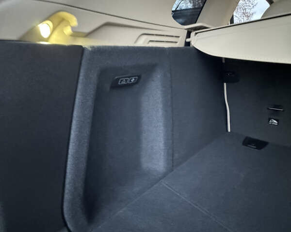 Белый БМВ Х3, объемом двигателя 2 л и пробегом 13 тыс. км за 45555 $, фото 30 на Automoto.ua