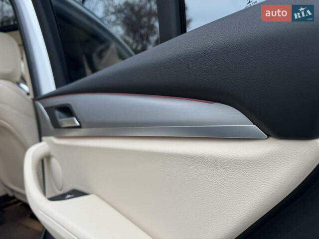 Белый БМВ Х3, объемом двигателя 2 л и пробегом 13 тыс. км за 45555 $, фото 128 на Automoto.ua