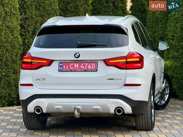 Белый БМВ Х3, объемом двигателя 2 л и пробегом 149 тыс. км за 35800 $, фото 7 на Automoto.ua