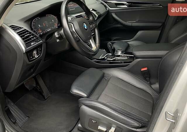 Белый БМВ Х3, объемом двигателя 2 л и пробегом 88 тыс. км за 37107 $, фото 6 на Automoto.ua