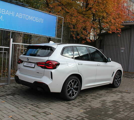 Белый БМВ Х3, объемом двигателя 2 л и пробегом 18 тыс. км за 54000 $, фото 3 на Automoto.ua