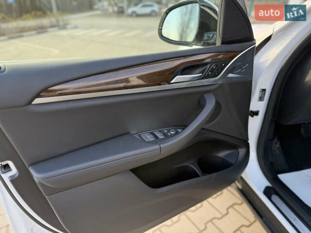 Белый БМВ Х3, объемом двигателя 2 л и пробегом 40 тыс. км за 27950 $, фото 46 на Automoto.ua