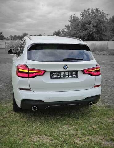 Білий БМВ Х3, об'ємом двигуна 2 л та пробігом 62 тис. км за 45500 $, фото 1 на Automoto.ua