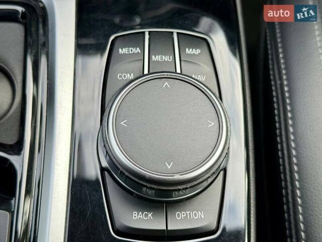 Белый БМВ Х3, объемом двигателя 2 л и пробегом 149 тыс. км за 35800 $, фото 42 на Automoto.ua