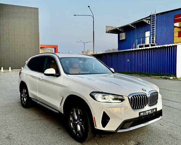 Белый БМВ Х3, объемом двигателя 2 л и пробегом 37 тыс. км за 35900 $, фото 16 на Automoto.ua