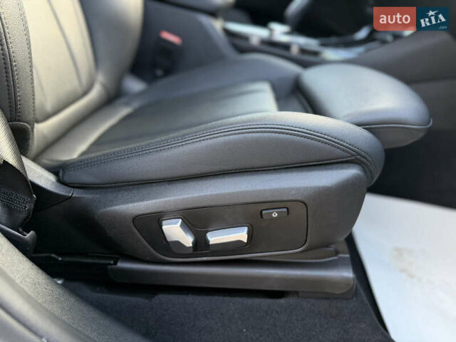 Белый БМВ Х3, объемом двигателя 2 л и пробегом 40 тыс. км за 27950 $, фото 37 на Automoto.ua