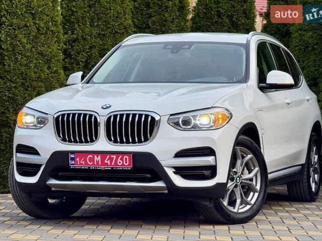 Белый БМВ Х3, объемом двигателя 2 л и пробегом 149 тыс. км за 35800 $, фото 2 на Automoto.ua