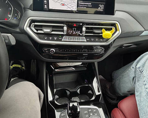 Белый БМВ Х3, объемом двигателя 2 л и пробегом 18 тыс. км за 55000 $, фото 17 на Automoto.ua