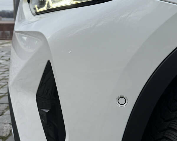 Белый БМВ Х3, объемом двигателя 2 л и пробегом 13 тыс. км за 45555 $, фото 59 на Automoto.ua