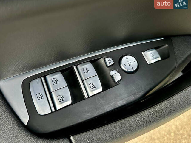 Белый БМВ Х3, объемом двигателя 2 л и пробегом 124 тыс. км за 39900 $, фото 22 на Automoto.ua