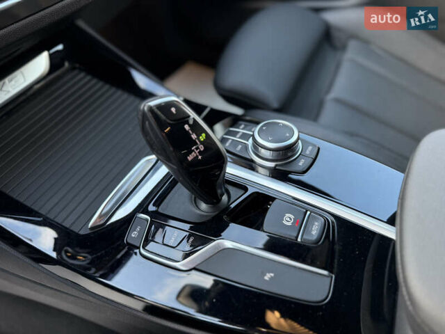 Белый БМВ Х3, объемом двигателя 2 л и пробегом 40 тыс. км за 27950 $, фото 54 на Automoto.ua