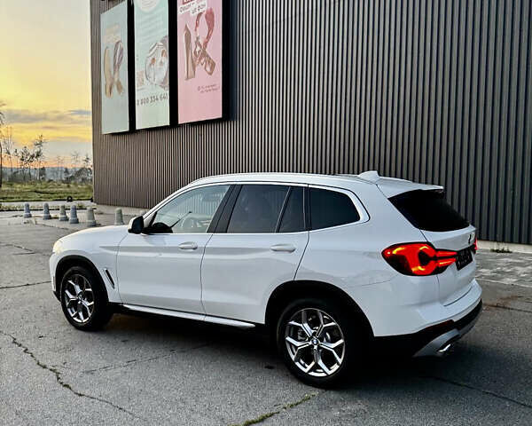 Белый БМВ Х3, объемом двигателя 2 л и пробегом 37 тыс. км за 35900 $, фото 11 на Automoto.ua