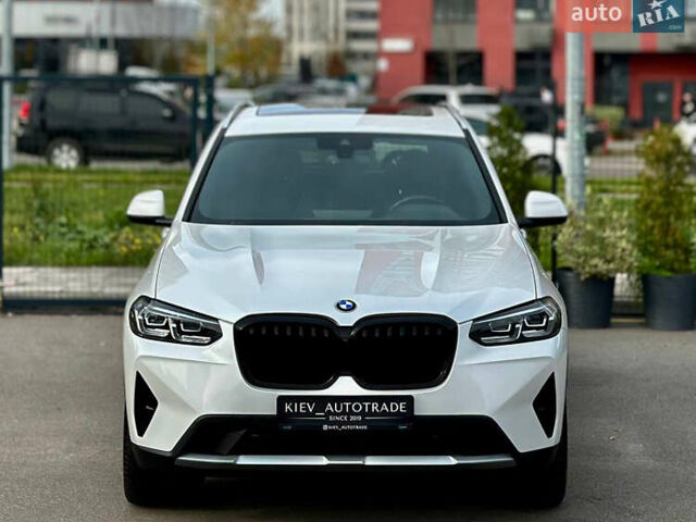 Белый БМВ Х3, объемом двигателя 2 л и пробегом 124 тыс. км за 39900 $, фото 3 на Automoto.ua